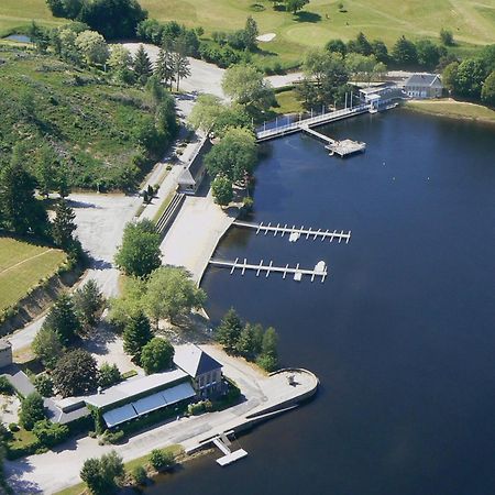 Logis Hotel Du Lac Neuvic  Bagian luar foto