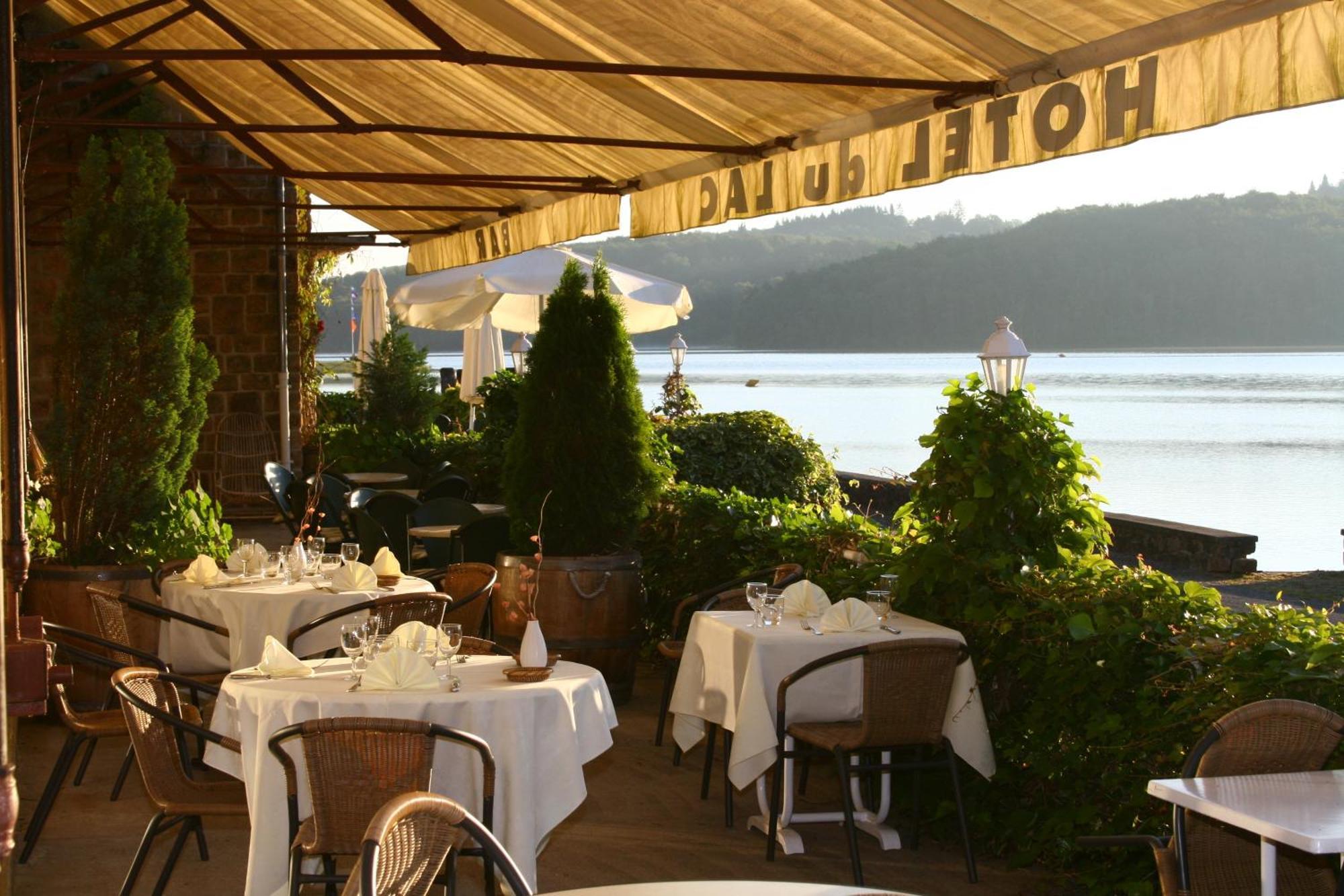 Logis Hotel Du Lac Neuvic  Bagian luar foto