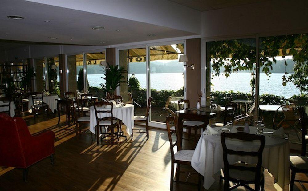Logis Hotel Du Lac Neuvic  Bagian luar foto