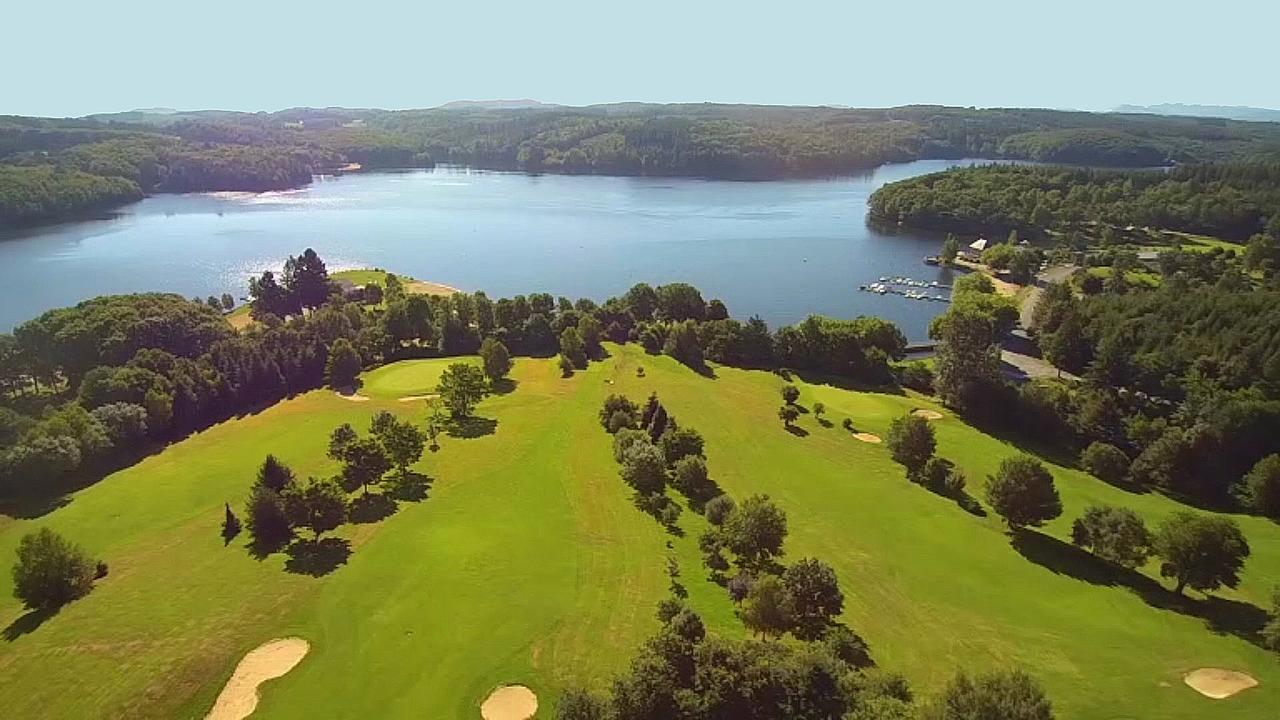 Logis Hotel Du Lac Neuvic  Bagian luar foto
